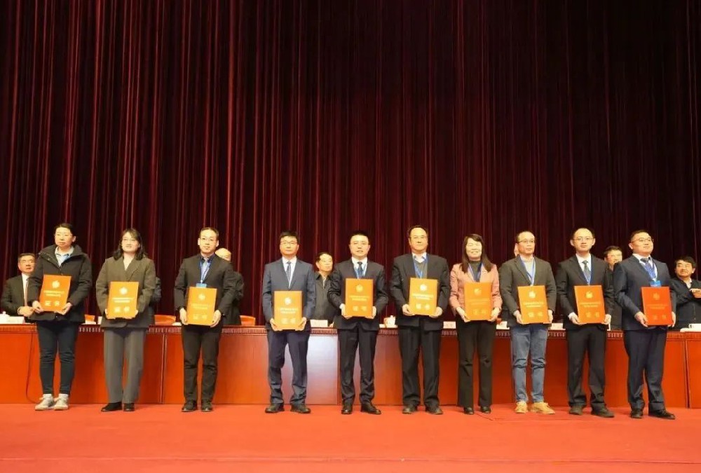 【榮譽(yù)】宿遷聯(lián)盛關(guān)鍵項(xiàng)目榮獲2024中國石油和化學(xué)工業(yè)聯(lián)合會技術(shù)發(fā)明一等獎！